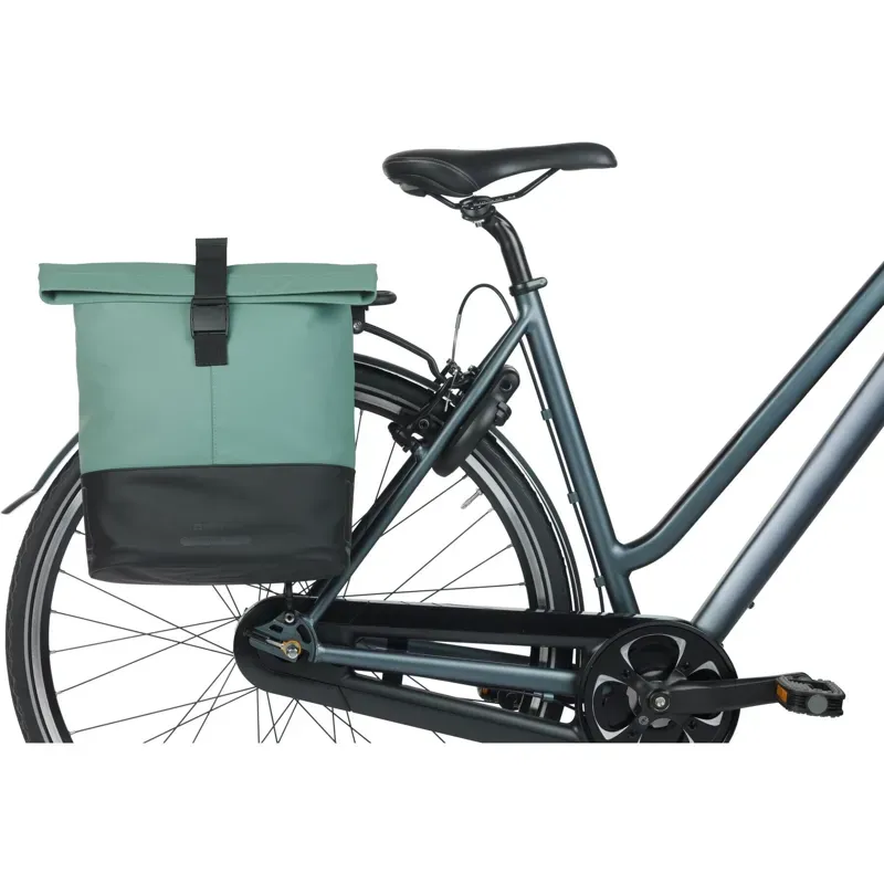 Basil Cove 28-32l Double Pannier Bag in Silvergreen/Black-5