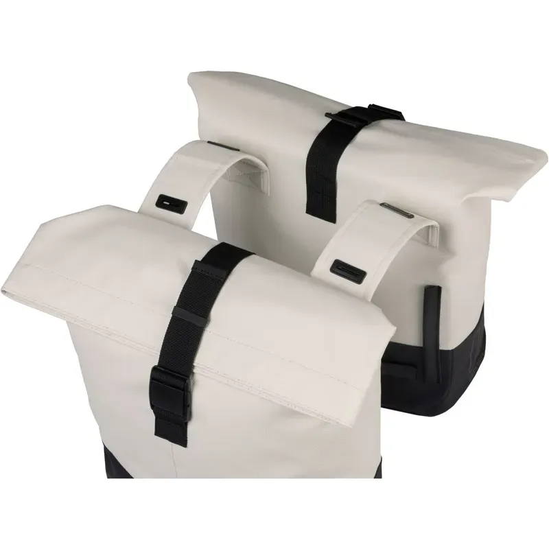 Basil Cove 28-32l Double Pannier Bag in Off-White/Black-3