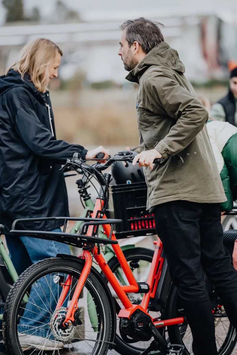 Veloe Multi E-Cargo  - Bosch Cargo Line 545Wh Enviolo Heavy Duty hub with Carbon Drive YELLOW-6