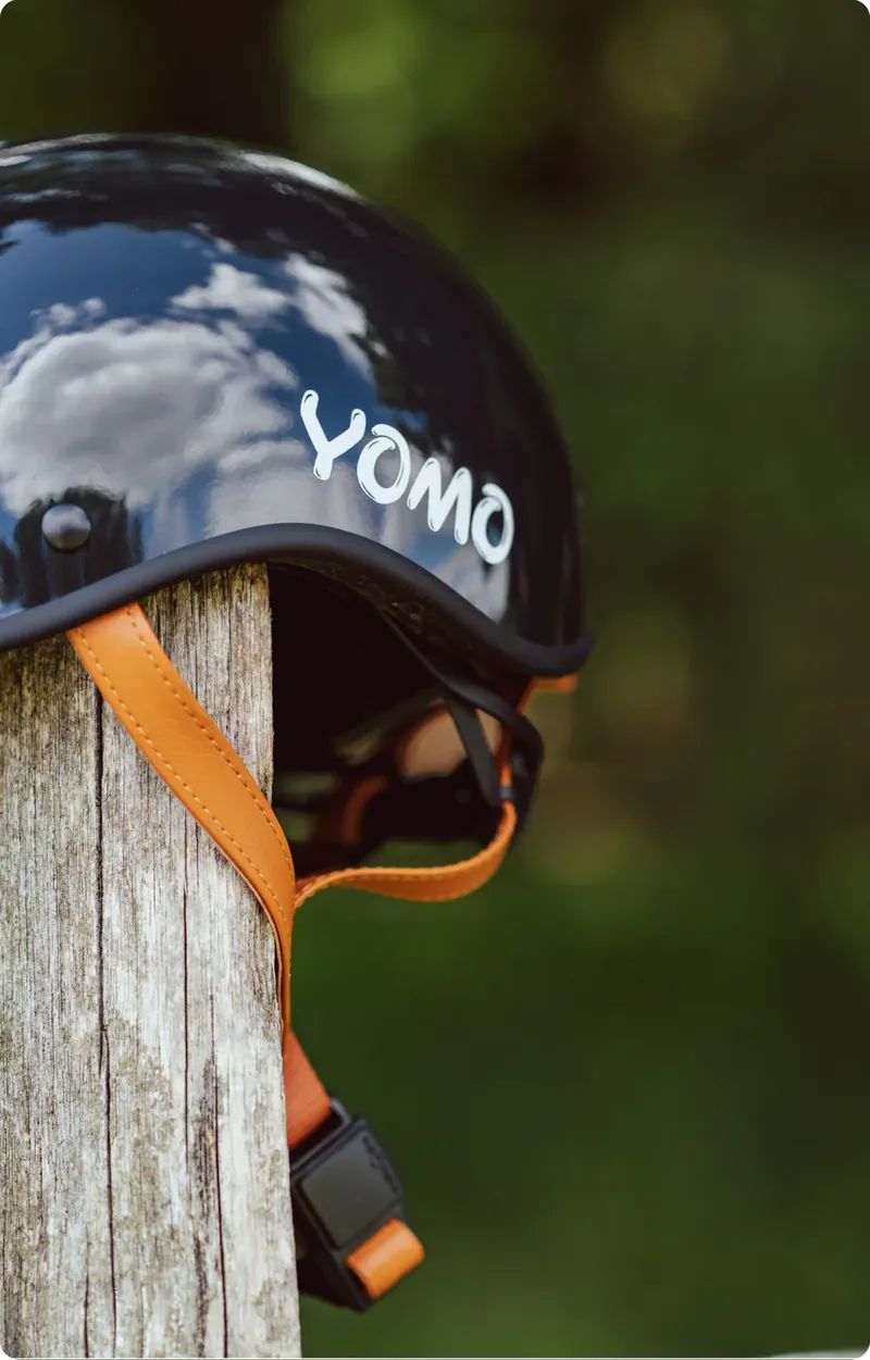YOMO Helmet - Gloss Dark Grey-2
