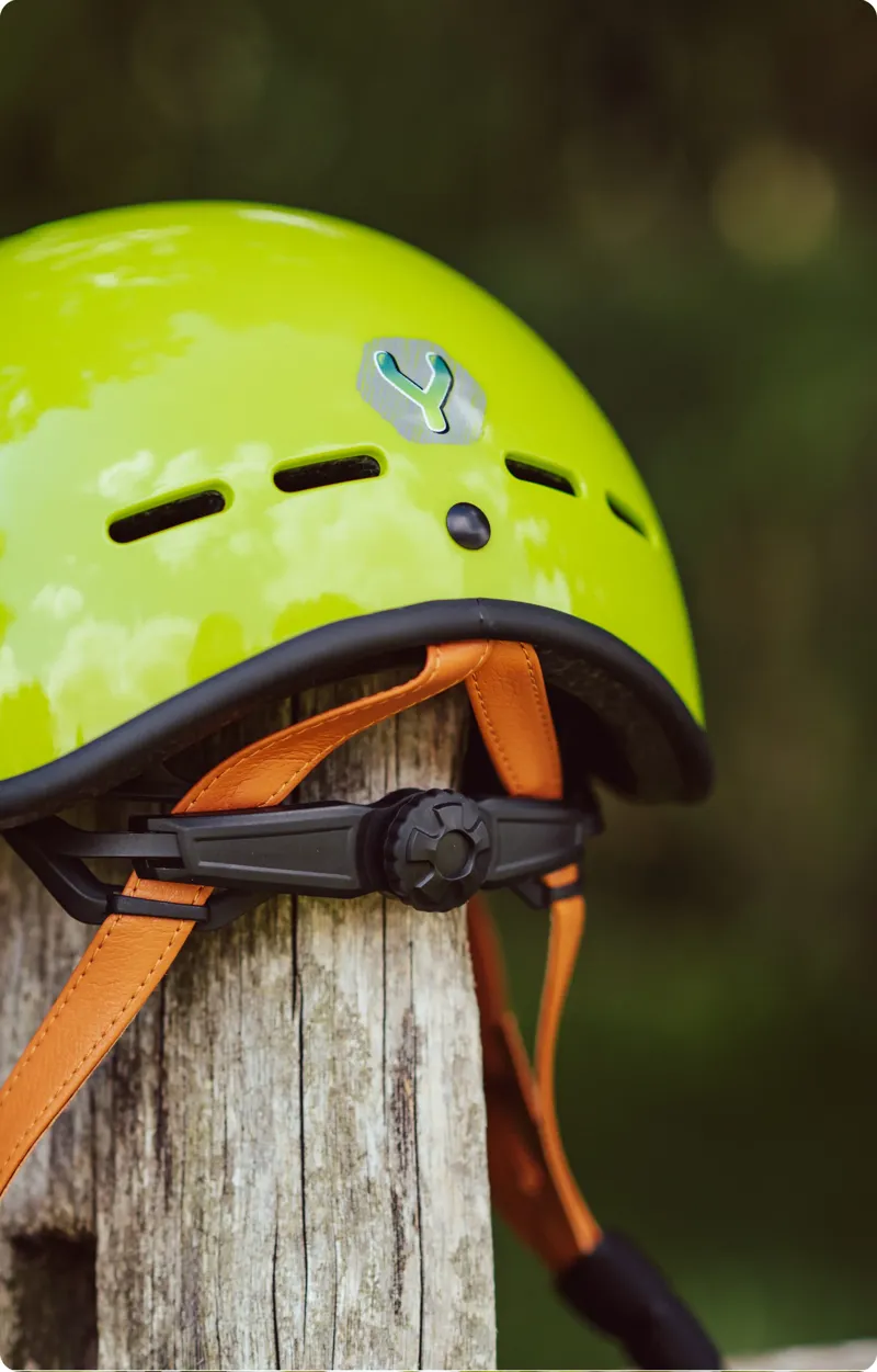 YOMO Helmet - Gloss Green-3
