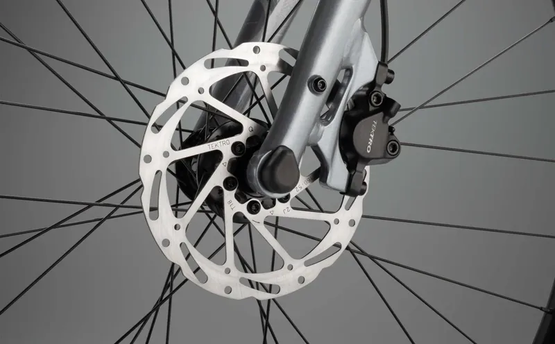 Whyte Bikes RheO 2 ST eCity and Leisure Bike in Gloss Silver-12