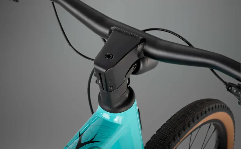 Whyte Bikes RheO 2 eCity and Leisure Bike in Gloss Turquoise-10