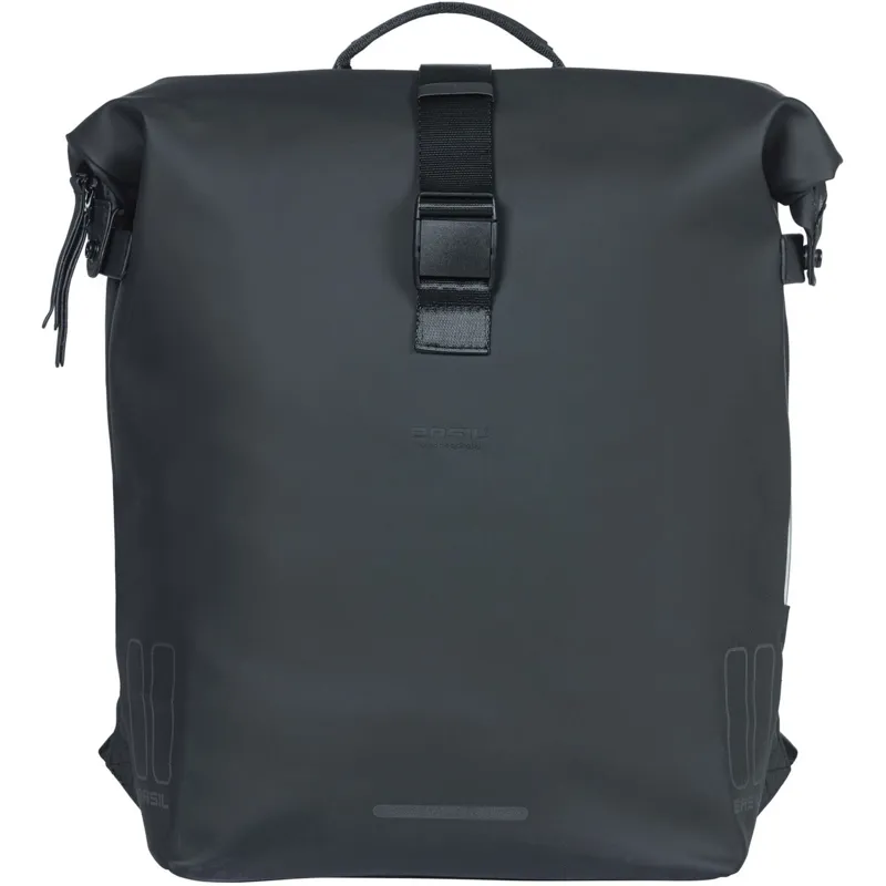 Basil SoHo 17L Backpack in Black