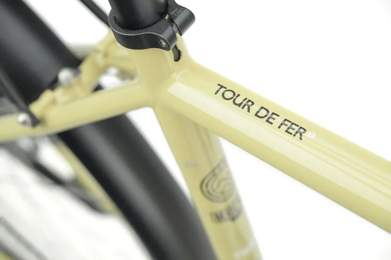 Genesis Tour De Fer 10-8