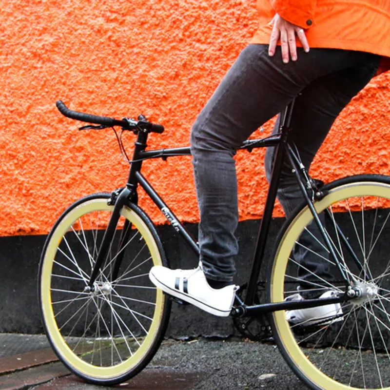 Quella Nero Courier Cream-7