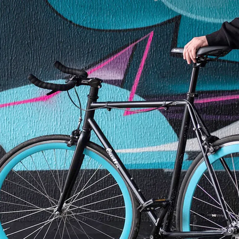 Quella Nero Courier Sky Blue-8