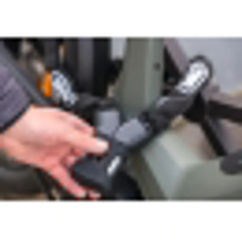 Abus Yardo 7807F/85 7mm Fingerprint Chain Lock in Black-1