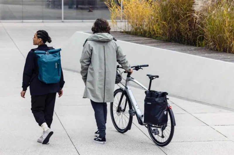 ORTLIEB Vario 20L QL2.1 2 in 1 backpack and pannier bag in BLACK-10