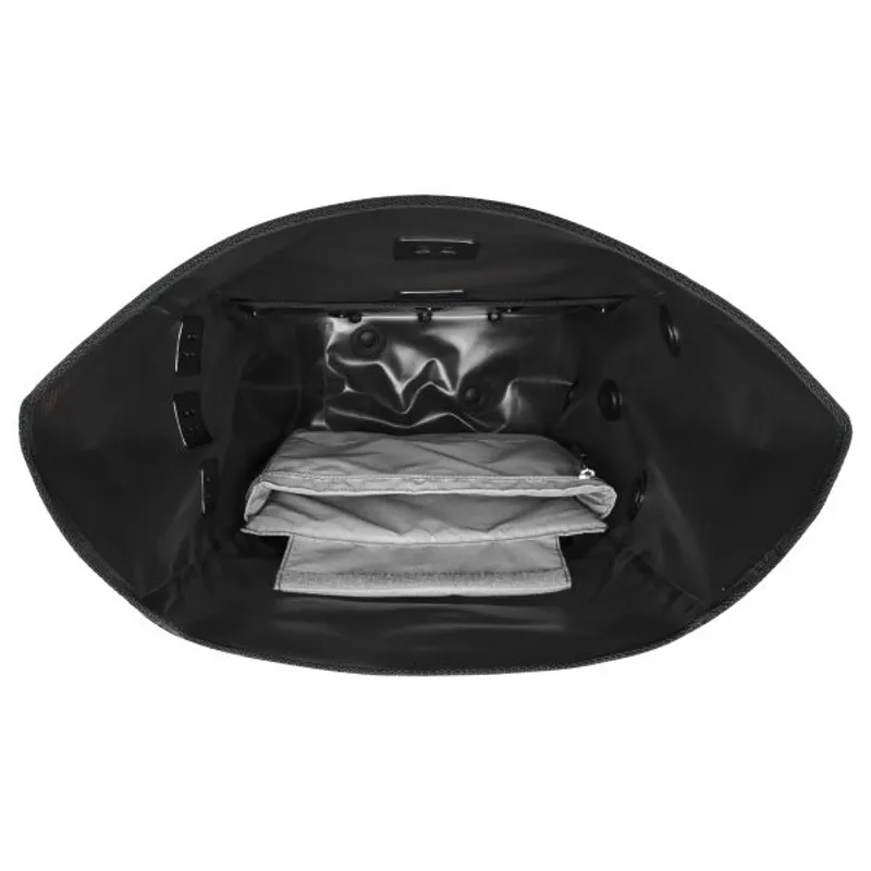 ORTLIEB Vario 26L QL2.1 2 in 1 Backpack and Pannier Bag in BLACK-4