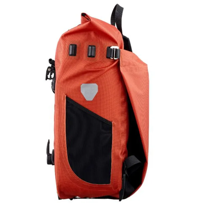 ORTLIEB Vario 26L QL2.1 2 in 1 Backpack and Pannier Bag in ROOBIOS ORANGE-3