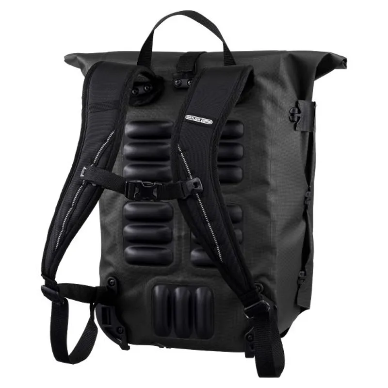 ORTLIEB Vario 20L QL2.1 2 in 1 backpack and pannier bag in BLACK-2